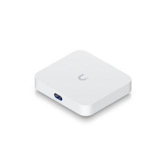   UBiQUiTi Vezetékes Cloud Gateway 4x1Gbps (LAN) + 1x2,5Gbps (WAN), IPS routing, OpenVPN, Asztali - UCG-Ultra